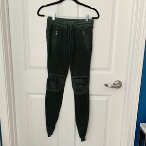 Cotton Citizen Sweatpants | Seen on Kylie Jenner